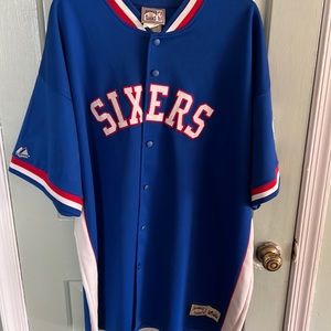 Philadelphia Sixers 82/83 Warm up shirt